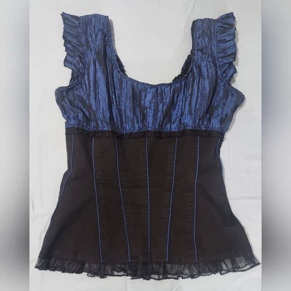 Tripp Top And Skirt Set - Picture 3 of 6